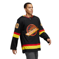 Vancouver Canucks Skate Adidas PrimeGreen Senior Jersey - Elias Pettersson 10 Vancouver Canucks Skate Adidas PrimeGreen Senior Jersey - Elias Pettersson -Baue Hockey Shop adidas nhl jerseys vancouver canucks skate adidas primegreen senior jersey elias pettersson 28658264309826