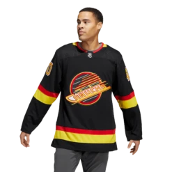 Vancouver Canucks Skate Adidas PrimeGreen Senior Jersey - Elias Pettersson 11 Vancouver Canucks Skate Adidas PrimeGreen Senior Jersey - Elias Pettersson -Baue Hockey Shop adidas nhl jerseys vancouver canucks skate adidas primegreen senior jersey elias pettersson 28658264375362
