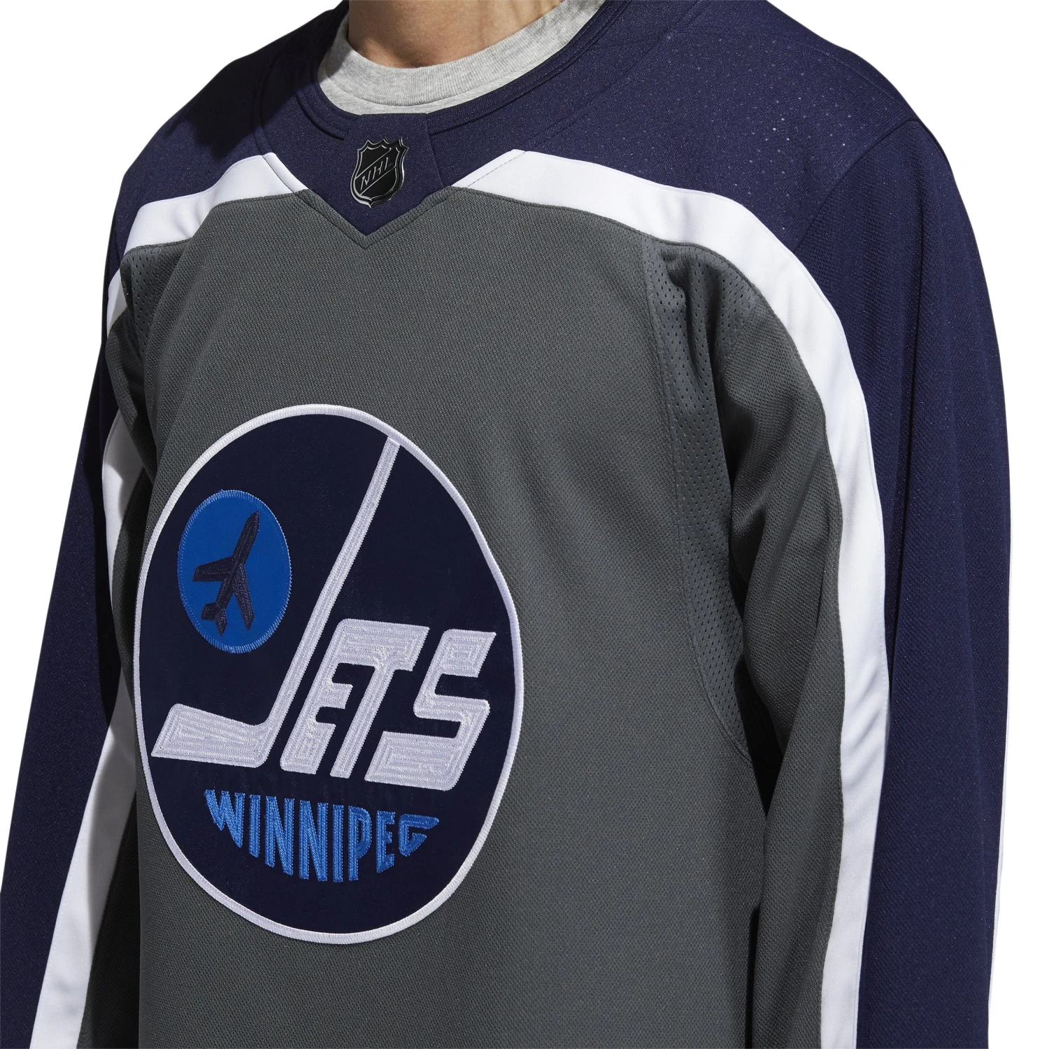 Winnipeg Jets Adidas Reverse Retro Authentic Senior Jersey 8 Winnipeg Jets Adidas Reverse Retro Authentic Senior Jersey - Image 6