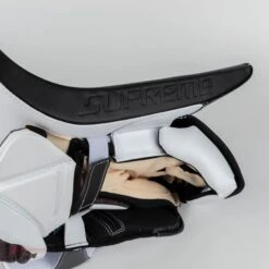 Bauer Supreme UltraSonic Senior Goalie Blocker -Baue Hockey Shop bauer blockers bauer supreme ultrasonic senior goalie blocker 14231813619778