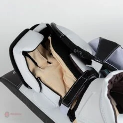 Bauer Supreme UltraSonic Senior Goalie Blocker -Baue Hockey Shop bauer blockers bauer supreme ultrasonic senior goalie blocker 14231813652546