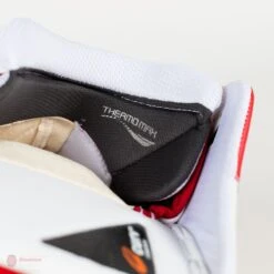 Bauer Vapor 2X Intermediate Goalie Blocker 24 Bauer Vapor 2X Intermediate Goalie Blocker -Baue Hockey Shop bauer blockers bauer vapor 2x intermediate goalie blocker 5311646924866