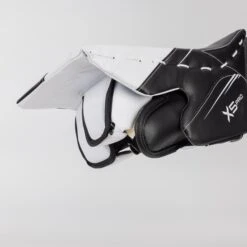 Bauer Vapor X5 Pro Intermediate Goalie Blocker -Baue Hockey Shop bauer blockers bauer vapor x5 pro intermediate goalie blocker 30441014526018