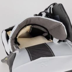 Bauer Vapor X5 Pro Intermediate Goalie Blocker -Baue Hockey Shop bauer blockers bauer vapor x5 pro intermediate goalie blocker 30441016229954