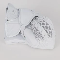 Bauer GSX Intermediate Goalie Catcher S23 -Baue Hockey Shop bauer catchers bauer gsx intermediate goalie catcher s23 30445046956098