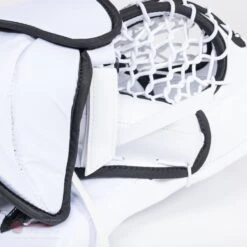 Bauer GX Senior Goalie Catcher -Baue Hockey Shop bauer catchers bauer gx senior goalie catcher white black regular 15002700644418