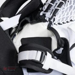 Bauer GX Senior Goalie Catcher -Baue Hockey Shop bauer catchers bauer gx senior goalie catcher white black regular 15002700906562