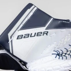 Bauer Supreme M5 Pro Senior Goalie Catcher 28 Bauer Supreme M5 Pro Senior Goalie Catcher -Baue Hockey Shop bauer catchers bauer supreme m5 pro senior goalie catcher 29034417619010