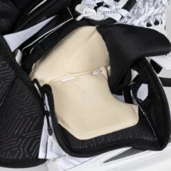 Bauer Supreme Mach Senior Goalie Catcher -Baue Hockey Shop bauer catchers bauer supreme mach senior goalie catcher 29034409820226