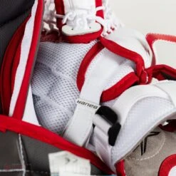 Bauer Vapor 2X Intermediate Goalie Catcher -Baue Hockey Shop bauer catchers bauer vapor 2x intermediate goalie catcher 5324879921218