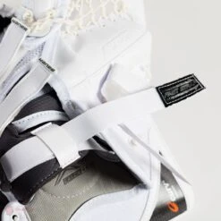 Bauer Vapor 2X Pro Senior Goalie Catcher -Baue Hockey Shop bauer catchers bauer vapor 2x pro senior goalie catcher 5324451708994