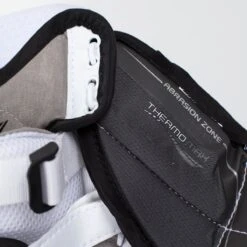 Bauer Vapor 2X Senior Goalie Catcher -Baue Hockey Shop bauer catchers bauer vapor 2x senior goalie catcher 5427802570818