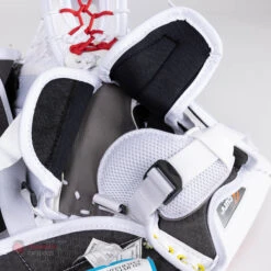 Bauer Vapor HyperLite Senior Goalie Catcher -Baue Hockey Shop bauer catchers bauer vapor hyperlite senior goalie catcher 27972555243586