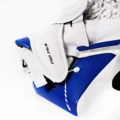 Bauer Vapor HyperLite Senior Goalie Catcher - Pro Palm -Baue Hockey Shop bauer catchers bauer vapor hyperlite senior goalie catcher pro palm white blue regular 29693769711682