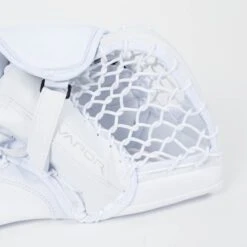 Bauer Vapor X2.7 Senior Goalie Catcher 16 Bauer Vapor X2.7 Senior Goalie Catcher -Baue Hockey Shop bauer catchers bauer vapor x2 7 senior goalie catcher 5427839139906