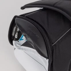 Bauer Vapor X5 Pro Intermediate Goalie Catcher -Baue Hockey Shop bauer catchers bauer vapor x5 pro intermediate goalie catcher 30441022423106