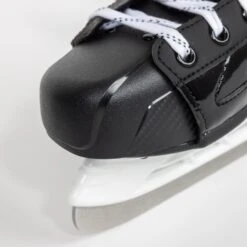 Bauer Lil Rookie Adjustable Junior Hockey Skate -Baue Hockey Shop bauer hockey skates bauer lil rookie adjustable junior hockey skate 2jr 5jr r 30560514670658