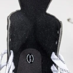 Bauer Lil Rookie Adjustable Junior Hockey Skate -Baue Hockey Shop bauer hockey skates bauer lil rookie adjustable junior hockey skate 2jr 5jr r 30560514834498