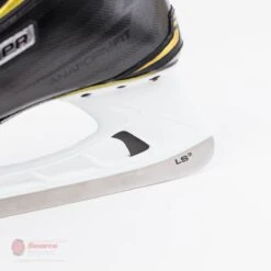 Bauer Supreme 2S Junior Hockey Skates -Baue Hockey Shop bauer hockey skates bauer supreme 2s junior hockey skates 4551340097602