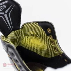 Bauer Supreme 2S Junior Hockey Skates -Baue Hockey Shop bauer hockey skates bauer supreme 2s junior hockey skates 4551340261442