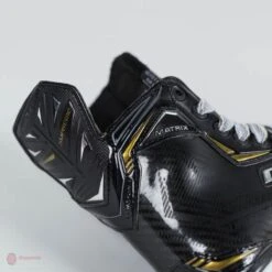 Bauer Supreme Matrix Youth Hockey Skates (2018) -Baue Hockey Shop bauer hockey skates bauer supreme matrix youth hockey skates 2018 4530184781890