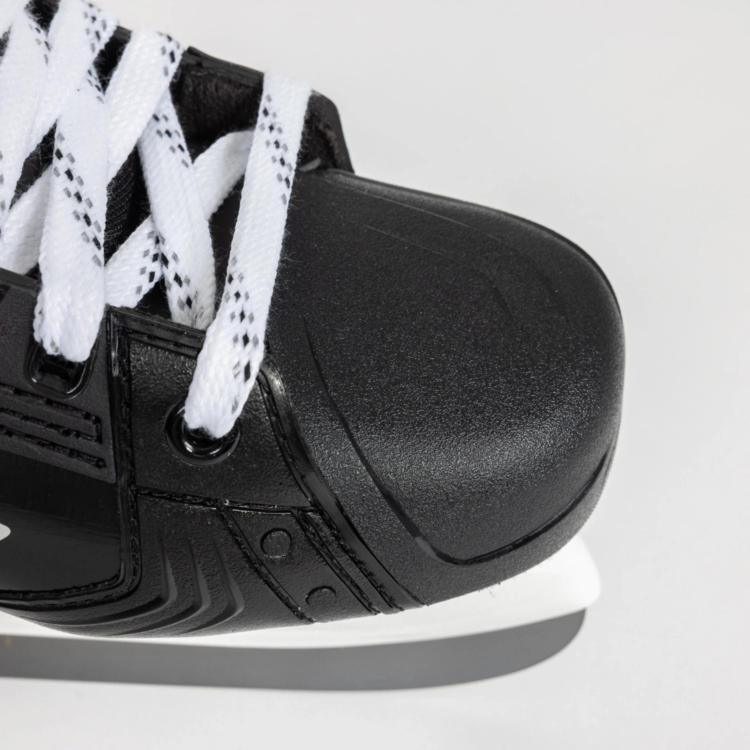 Bauer Vapor HyperLite 2 Intermediate Hockey Skates 11 Bauer Vapor HyperLite 2 Intermediate Hockey Skates - Image 9