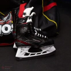 Bauer Vapor X Shift Pro Junior Hockey Skates (2019) -Baue Hockey Shop bauer hockey skates bauer vapor x shift pro junior hockey skates 2019 11140574183490