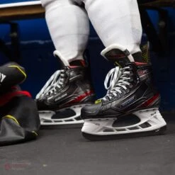 Bauer Vapor X Shift Pro Junior Hockey Skates (2019) -Baue Hockey Shop bauer hockey skates bauer vapor x shift pro junior hockey skates 2019 11140575428674