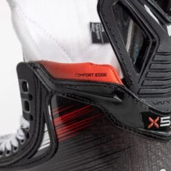 Bauer Vapor X5 Pro Junior Hockey Skates -Baue Hockey Shop bauer hockey skates bauer vapor x5 pro junior hockey skates 30497611481154