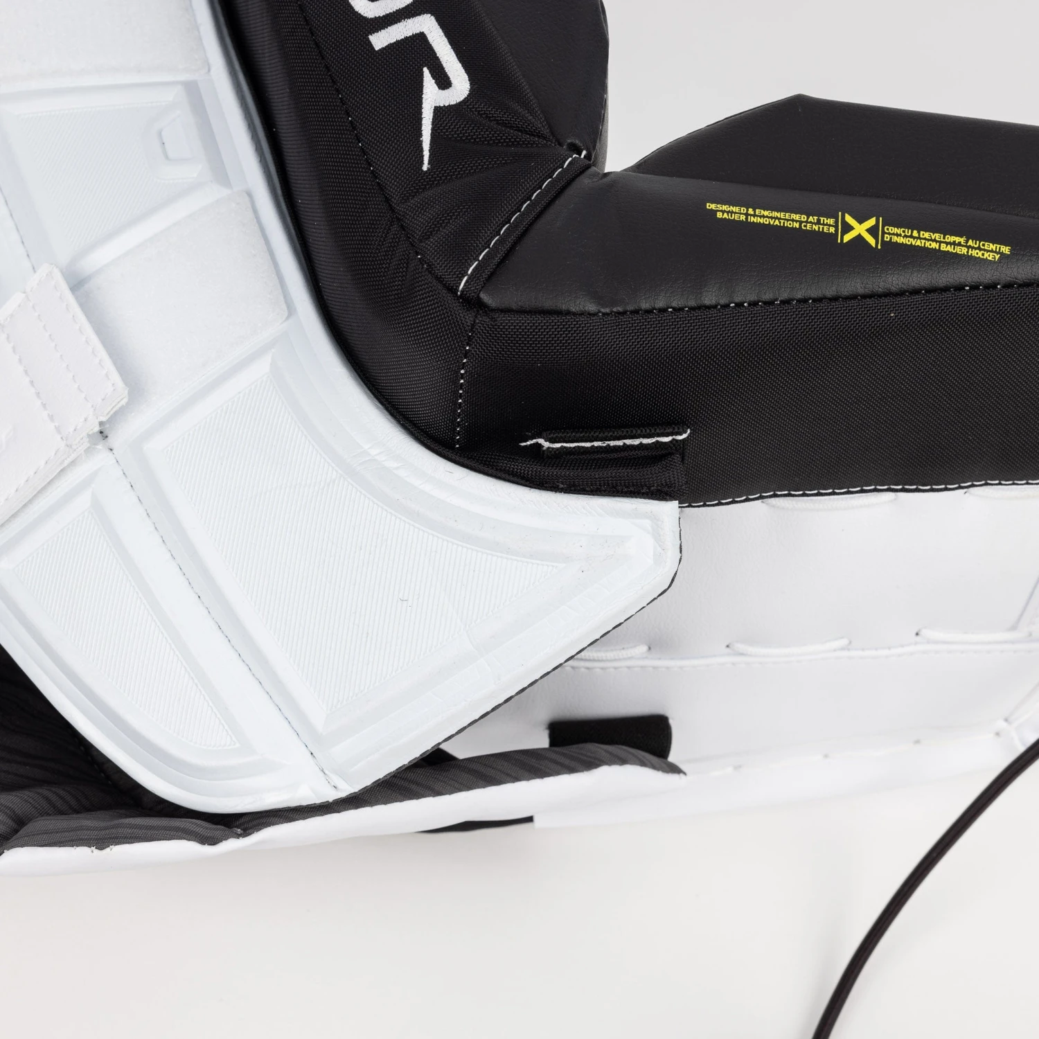 Bauer Vapor X5 Pro Intermediate Goalie Leg Pads 8 Bauer Vapor X5 Pro Intermediate Goalie Leg Pads - Image 6