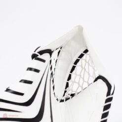 Brian's OPTiK 9.0 Senior Goalie Catcher -Baue Hockey Shop brian s catchers brian s optik 9 0 senior goalie catcher 5670384140354