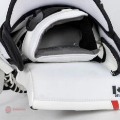 Brian's OPTiK X2 Senior Goalie Catcher -Baue Hockey Shop brian s catchers brian s optik x2 senior goalie catcher 27999417073730