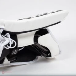 CCM Extreme Flex E4.5 Senior Goalie Blocker - Source Exclusive -Baue Hockey Shop ccm blockers ccm extreme flex e4 5 senior goalie blocker source exclusive 5311046713410