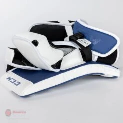 CCM Extreme Flex E5.5 Junior Goalie Blocker -Baue Hockey Shop ccm blockers ccm extreme flex e5 5 junior goalie blocker 27988469383234