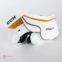 CCM Extreme Flex E5.9 Senior Goalie Blocker -Baue Hockey Shop ccm blockers ccm extreme flex e5 9 senior goalie blocker 27988477444162