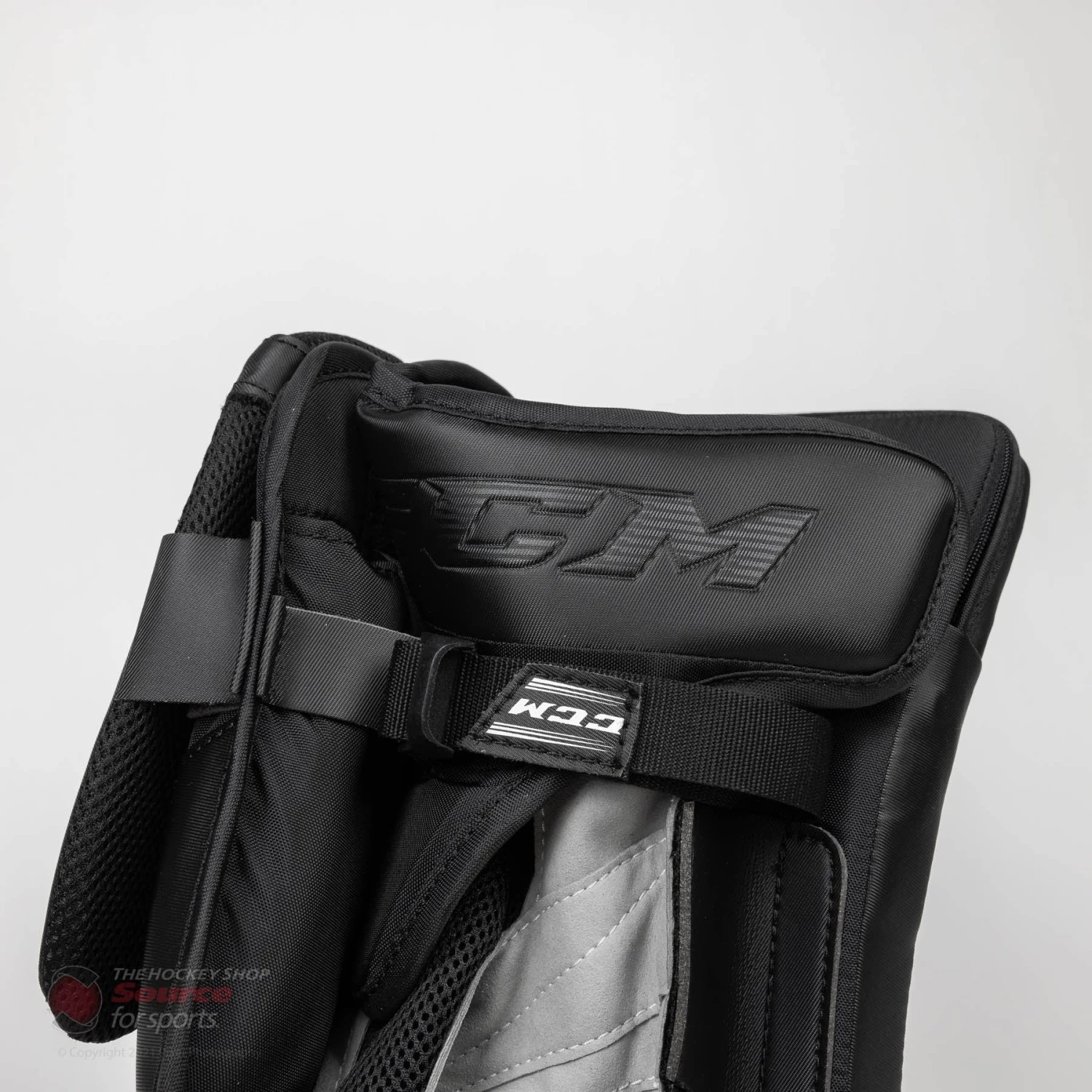 CCM Extreme Flex E5.9 Senior Goalie Blocker - Source Exclusive 10 CCM Extreme Flex E5.9 Senior Goalie Blocker - Source Exclusive - Image 8