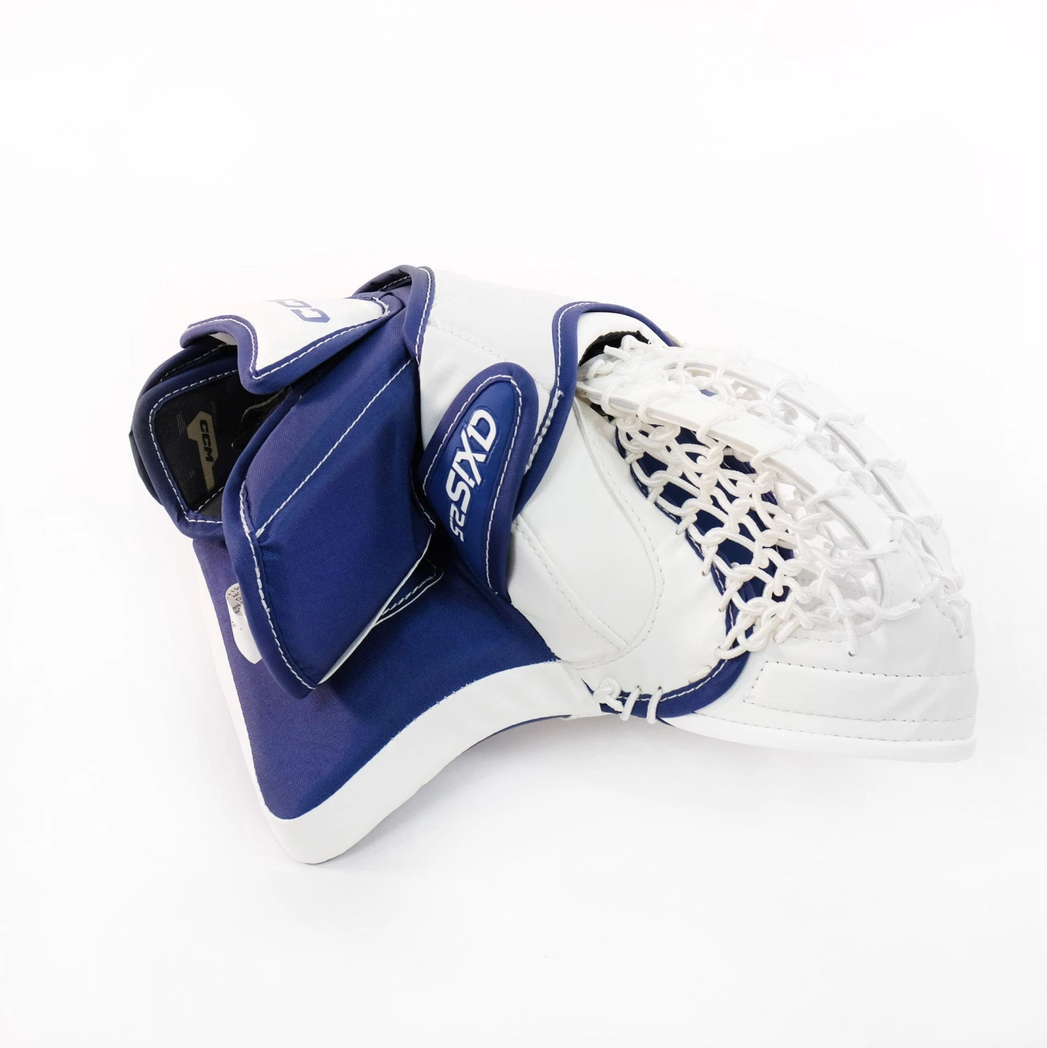 CCM Axis 2.5 Junior Goalie Catcher 17 CCM Axis 2.5 Junior Goalie Catcher - Image 15