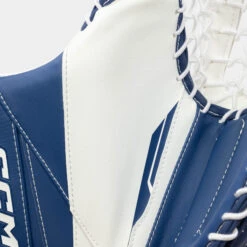 CCM Axis 2.5 Junior Goalie Catcher 28 CCM Axis 2.5 Junior Goalie Catcher -Baue Hockey Shop ccm catchers ccm axis 2 5 junior goalie catcher 29106111119426