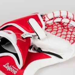 CCM Extreme Flex 4 Pro Senior Goalie Catcher -Baue Hockey Shop ccm catchers ccm extreme flex 4 pro senior goalie catcher 5314630778946