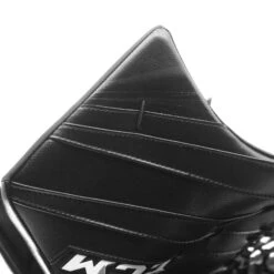 CCM Extreme Flex 5 Senior Goalie Catcher - 580 Break Angle -Baue Hockey Shop ccm catchers ccm extreme flex 5 senior goalie catcher 580 break angle 28808150646850