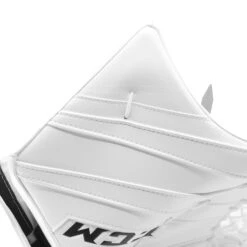 CCM Extreme Flex 5 Senior Goalie Catcher - 580 Break Angle -Baue Hockey Shop ccm catchers ccm extreme flex 5 senior goalie catcher 580 break angle 28808201994306