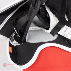 CCM Extreme Flex 5 Senior Goalie Catcher - 600 Break Angle 30 CCM Extreme Flex 5 Senior Goalie Catcher - 600 Break Angle -Baue Hockey Shop ccm catchers ccm extreme flex 5 senior goalie catcher 600 break angle 27972556488770