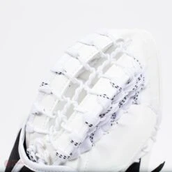 CCM Extreme Flex E4.5 Junior Goalie Catcher - Source Exclusive -Baue Hockey Shop ccm catchers ccm extreme flex e4 5 junior goalie catcher source exclusive 5323872829506