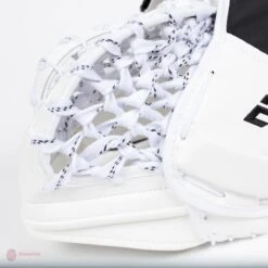 CCM Extreme Flex E4.9 Intermediate Goalie Catcher - Source Exclusive -Baue Hockey Shop ccm catchers ccm extreme flex e4 9 intermediate goalie catcher source exclusive 5323903041602