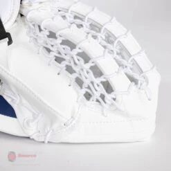 CCM Extreme Flex E5.5 Junior Goalie Catcher -Baue Hockey Shop ccm catchers ccm extreme flex e5 5 junior goalie catcher 27972557471810