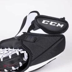 CCM Extreme Flex E5.5 Senior Goalie Catcher - Source Exclusive -Baue Hockey Shop ccm catchers ccm extreme flex e5 5 senior goalie catcher source exclusive 28235123392578