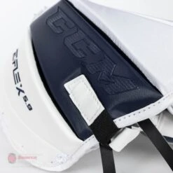 CCM Extreme Flex E5.9 Intermediate Goalie Catcher 25 CCM Extreme Flex E5.9 Intermediate Goalie Catcher -Baue Hockey Shop ccm catchers ccm extreme flex e5 9 intermediate goalie catcher 27988516864066