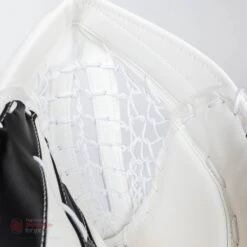 CCM Extreme Flex E5.9 Senior Goalie Catcher -Baue Hockey Shop ccm catchers ccm extreme flex e5 9 senior goalie catcher 27988525187138