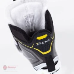 CCM Tacks 9060 Junior Goalie Skates -Baue Hockey Shop ccm goalie skates ccm tacks 9060 junior goalie skates 4565982937154