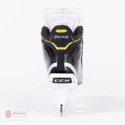 CCM Tacks 9060 Senior Goalie Skates 19 CCM Tacks 9060 Senior Goalie Skates -Baue Hockey Shop ccm goalie skates ccm tacks 9060 senior goalie skates 4565984477250